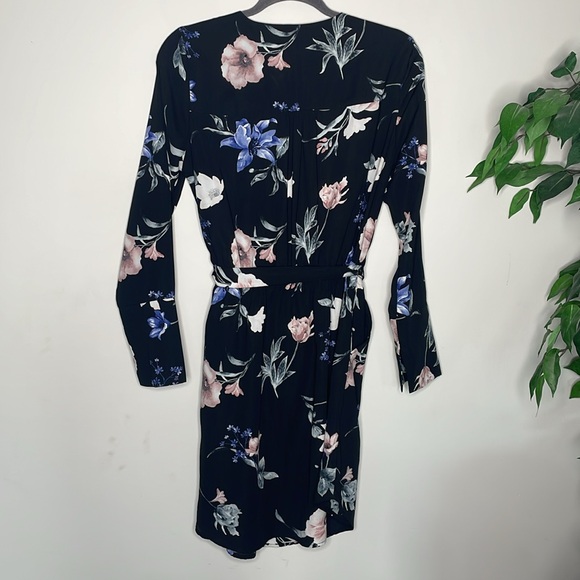 Dex Floral Long Sleeve Wrap Dress - Picture 6 of 7